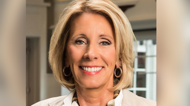 Foto: Betsy DeVos / Twitter
