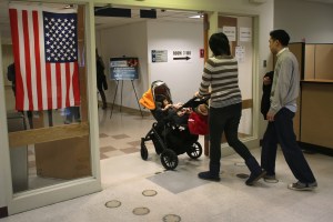 Visita de inmigrantes a oficinas de Uscis en NY